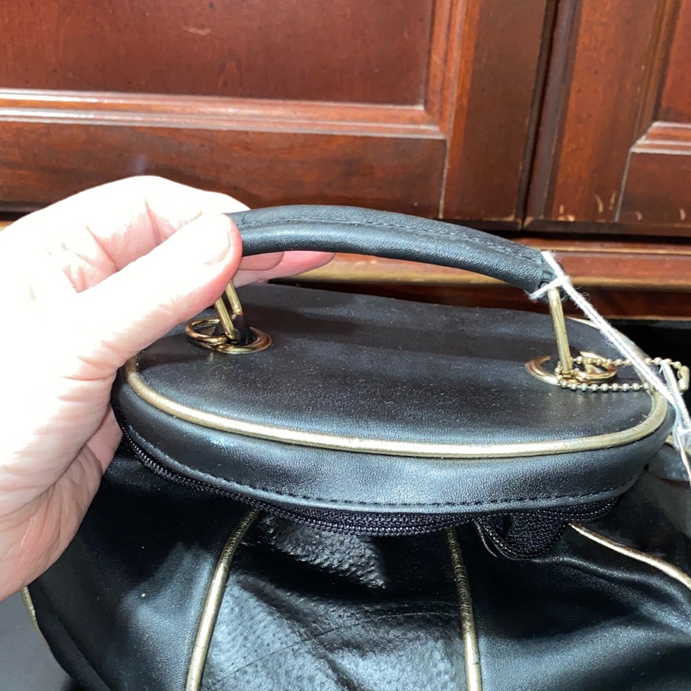 Elegant vintage Black gold trim Leather bucket Bag - Picture 16 of 16